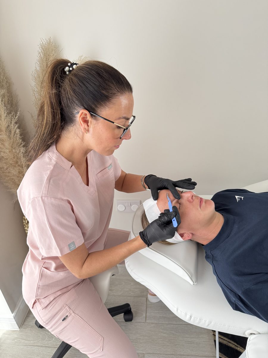 Dermaplaning facial treatment